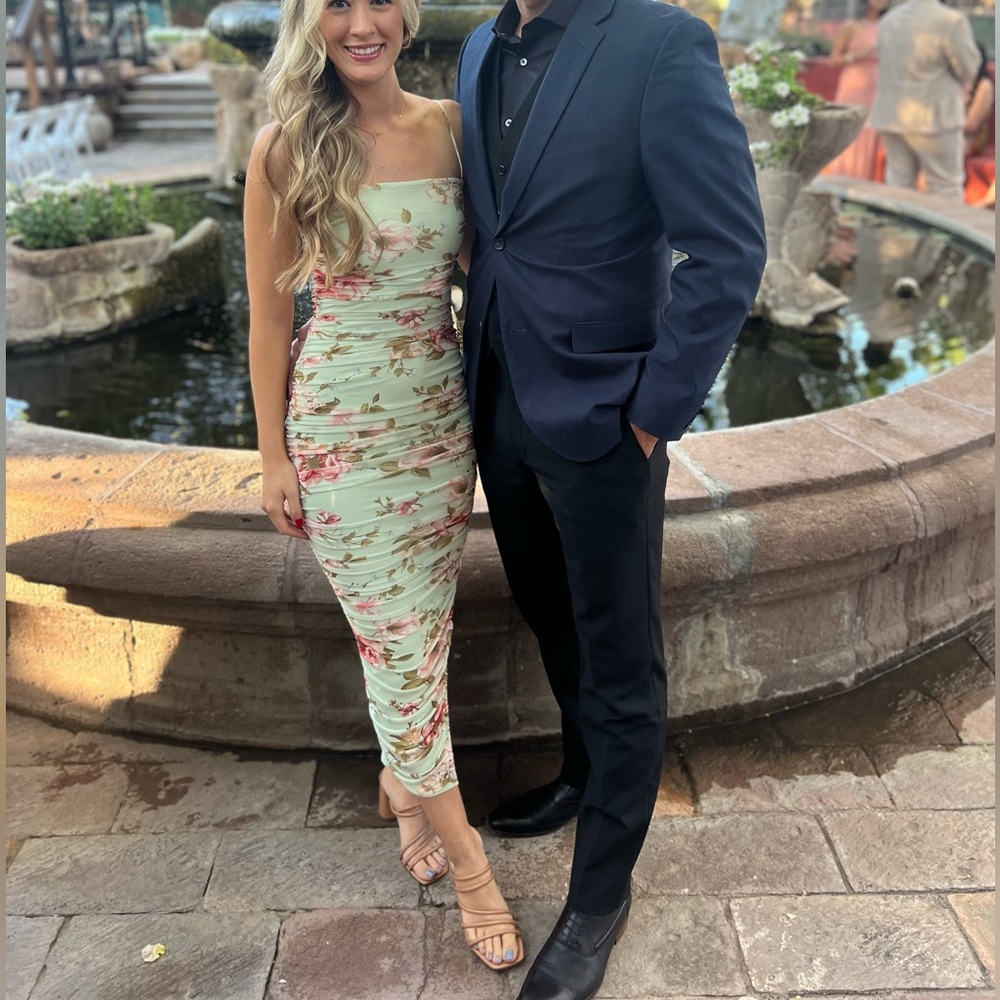 Lulus floral dress